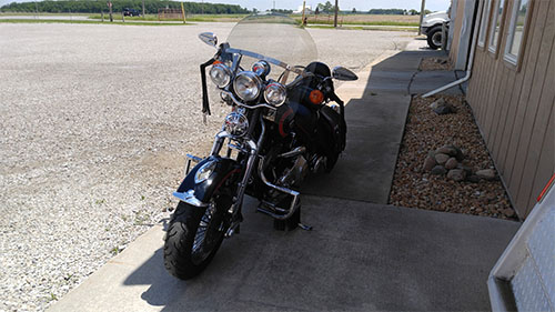#028015 '98 Harley Davidson - 1
